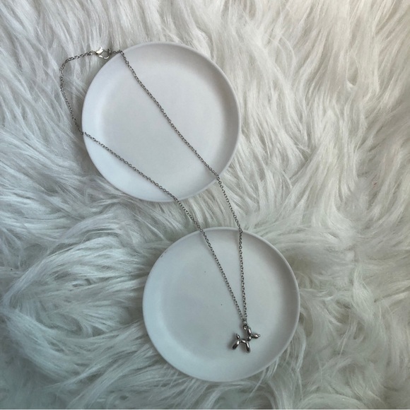 Cutest balloon dog charm necklace - Picture 5 of 5